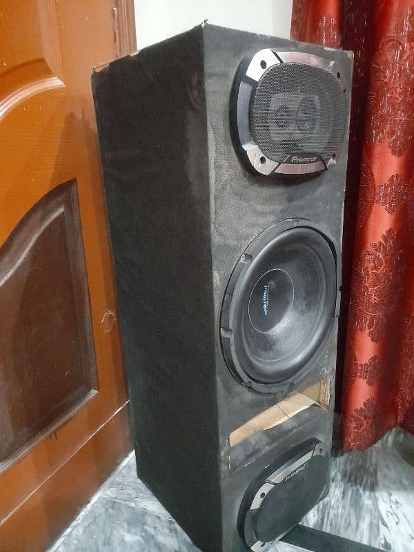 38,000 Amplifier, Speakers & Woofer 2