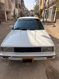 Nissan sunny 1987