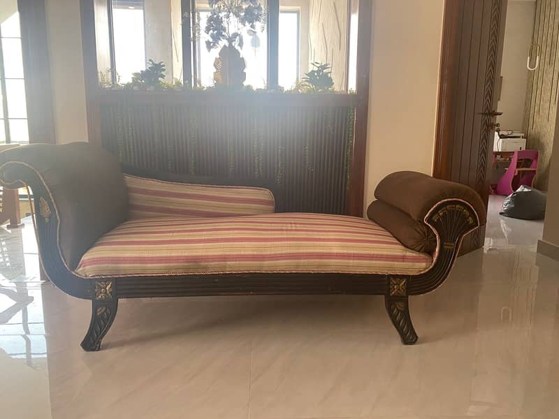 3 seater Luxury Sofa Dewan / Brand new / Luxury structure & Design 0