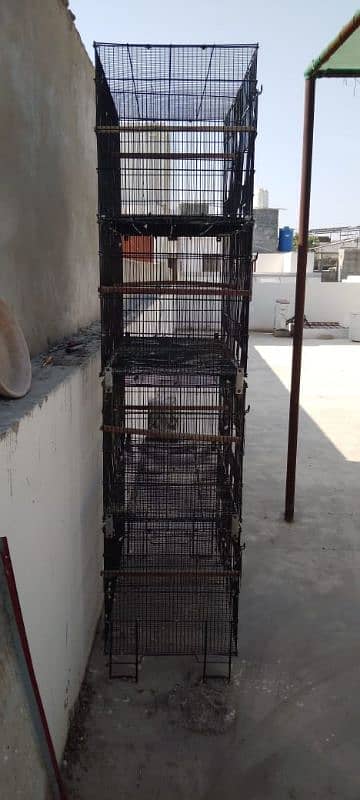 8 portion folding Cage 3