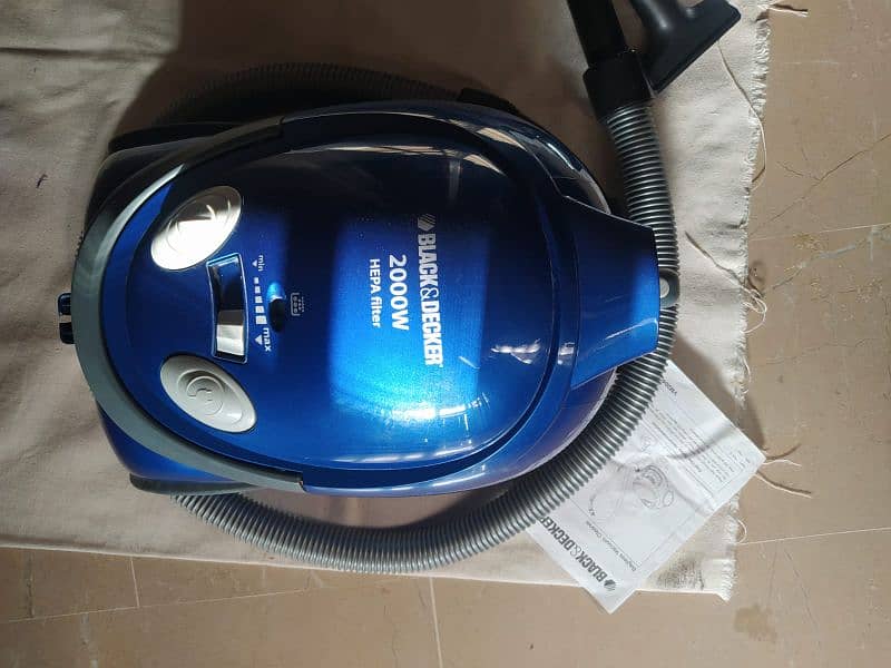 black and decker 2000w hepa filter vacuum cleaner 0