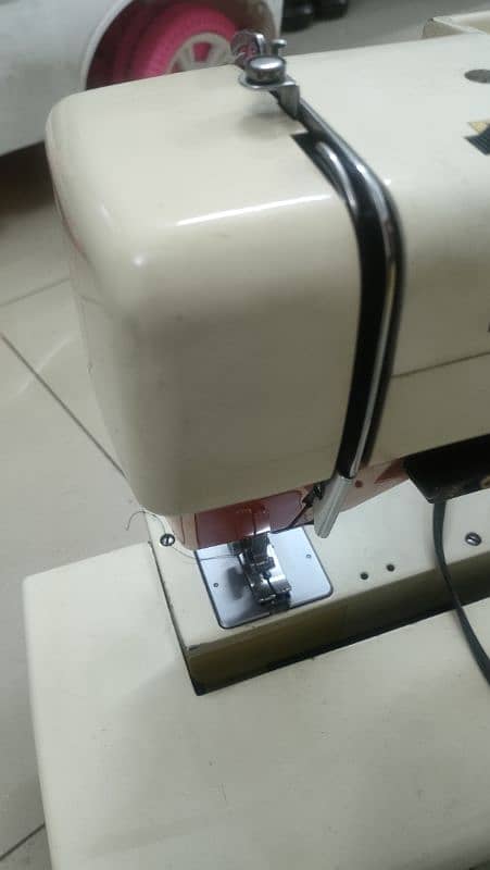 urgent sale sewing plus embroidery machine 5