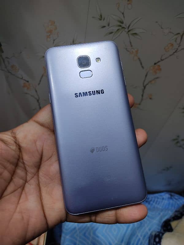 SAMSUNG GALAXY J6. full box. 03/32GB 1