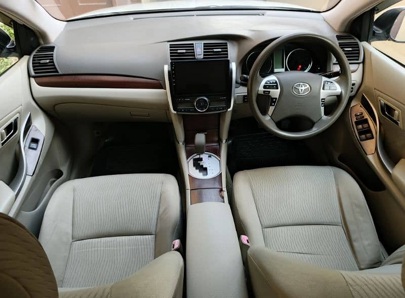 Toyota Premio 2010 model registered 2013 Perl White color 6