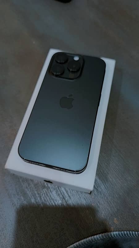 Apple iPhone 15 Pro JV (256 GB) 3