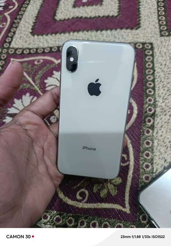 IPhone  X 4