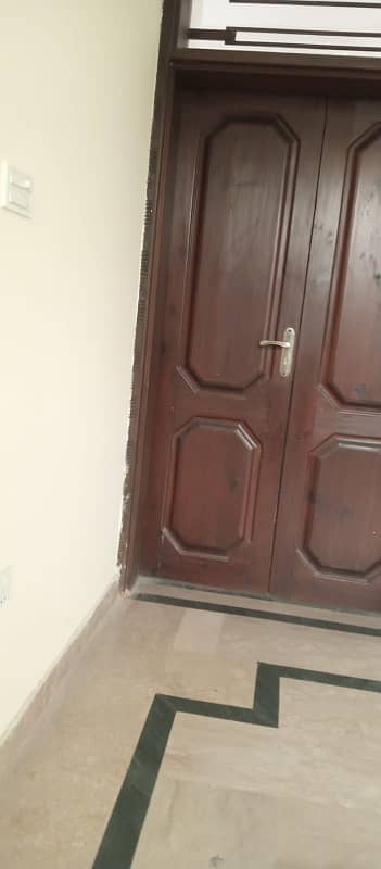 HOUSE AVAILABLE FOR RENT IN BANIGALA 11