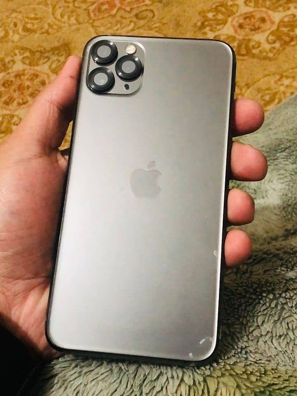 iphone 11 Pro Max jv Full Genuine neat nd clean 3