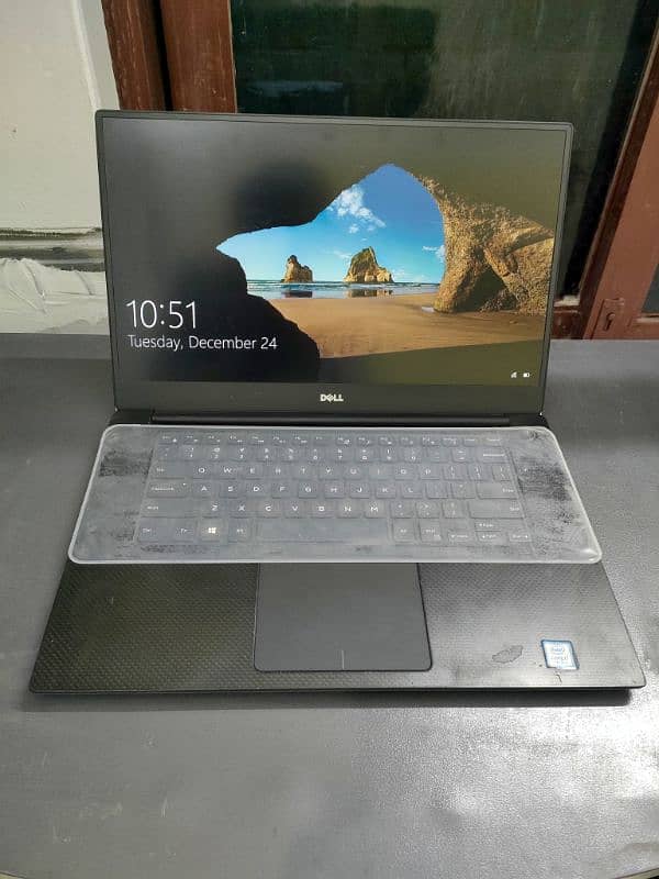 Laptop Dell XPS 9560 - 15.6'' 4K Borderless Display, i7, 16GB RAM. 2