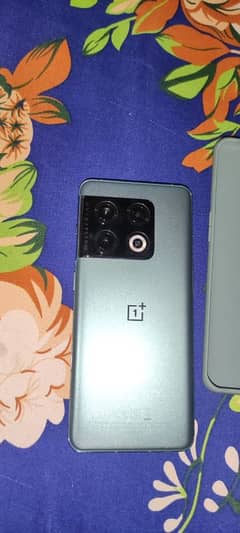 one plus 10 pro 5G 12/256 non pta 4 months sim time available