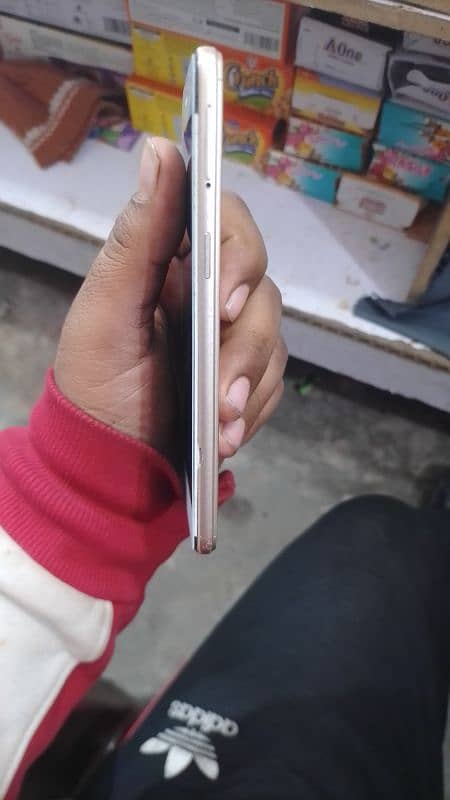 oppo A37f pta proof han new condition han all ok han 4