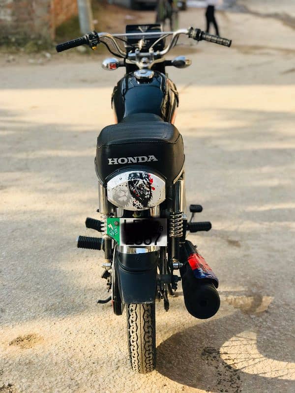 Honda 125 4