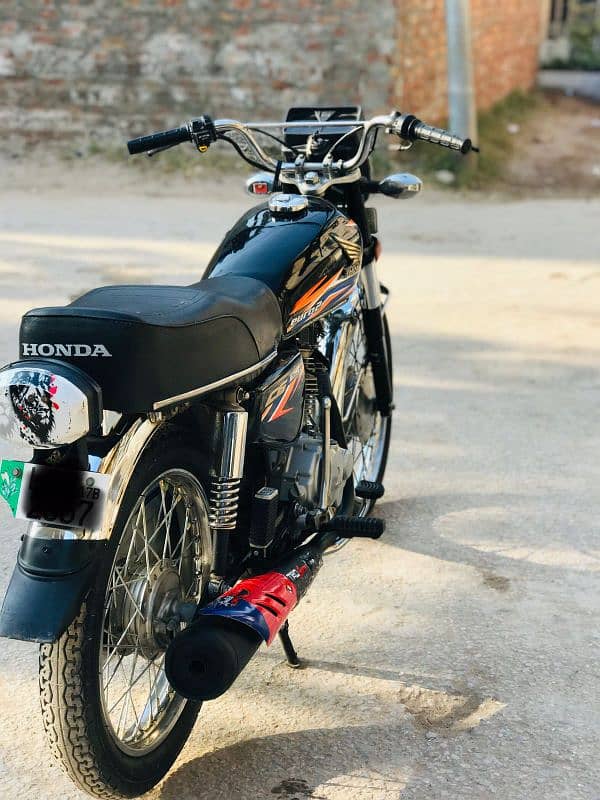 Honda 125 8