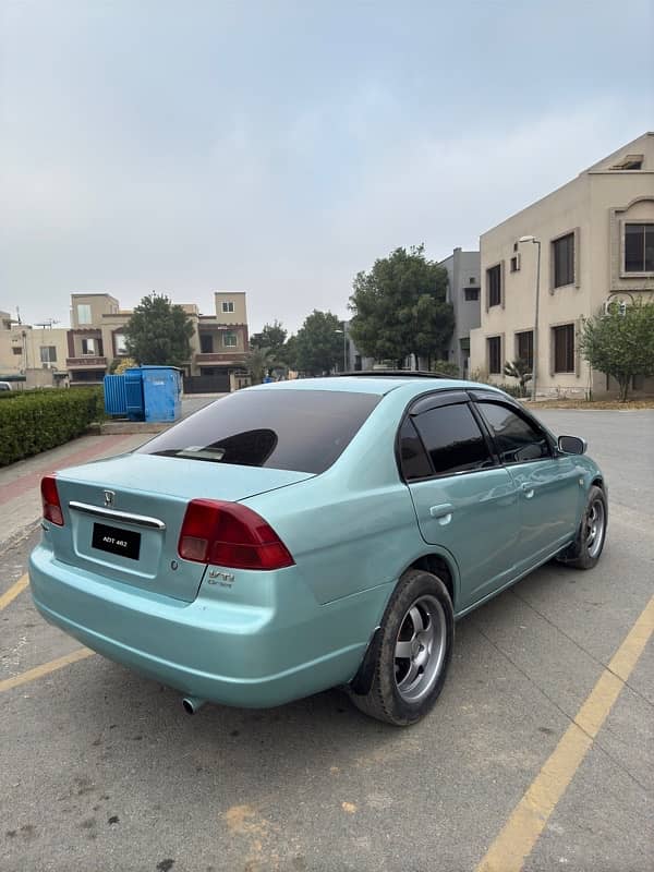 Honda Civic Oriel 2001 4