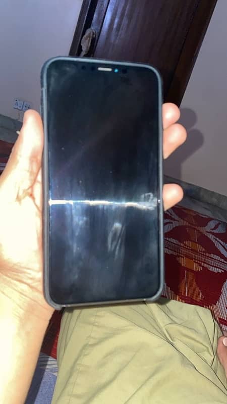 I’m selling my iPhone 0