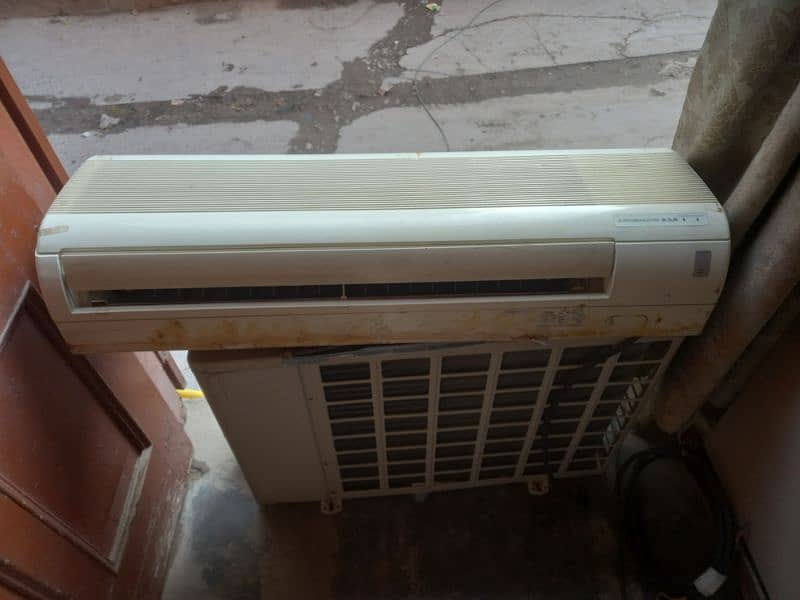 Mitsubishi AC In Good Condition 6