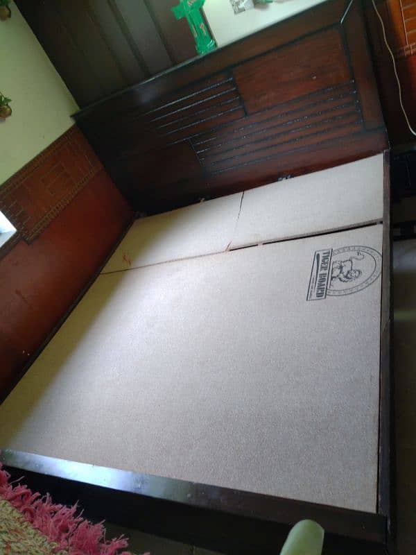 double bed,side tables,dressing urgent sale 0