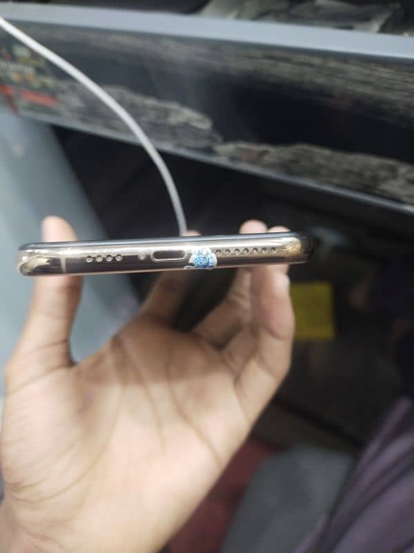 iphone xs max 256GB factory sim work wla 1