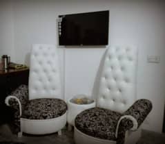 Looks like new furniture for sale in reasonable price