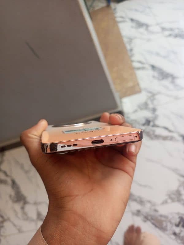 Oppo  Reno 12 F 10/10 condition new 2