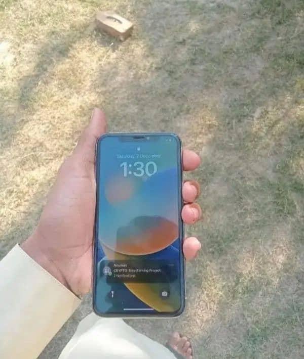 I phone x 64 GB 2