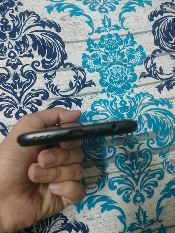 Realme 9i 6/128 complete box for sale 5