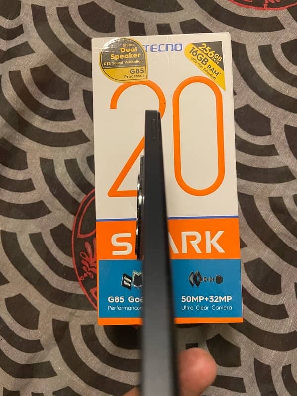 Tecno Spark 20 | 256GB | Under Warranty | Complete Box 1