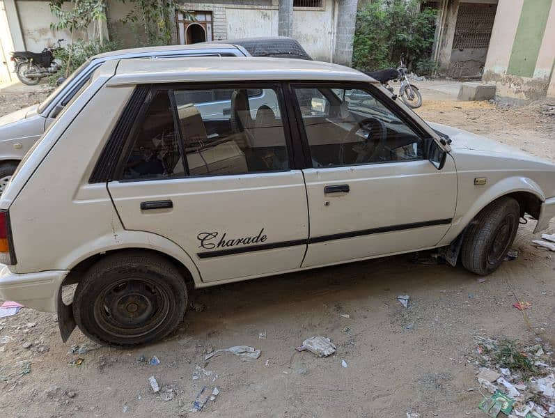 Daihatsu Charade 1986 reg 1993 4