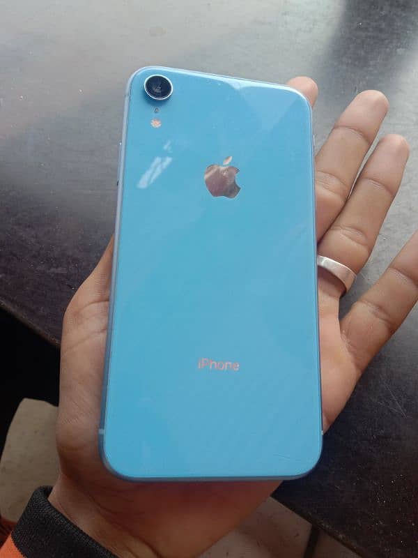 iphone Xr jv 64gb battery health 85 whaterpek 0