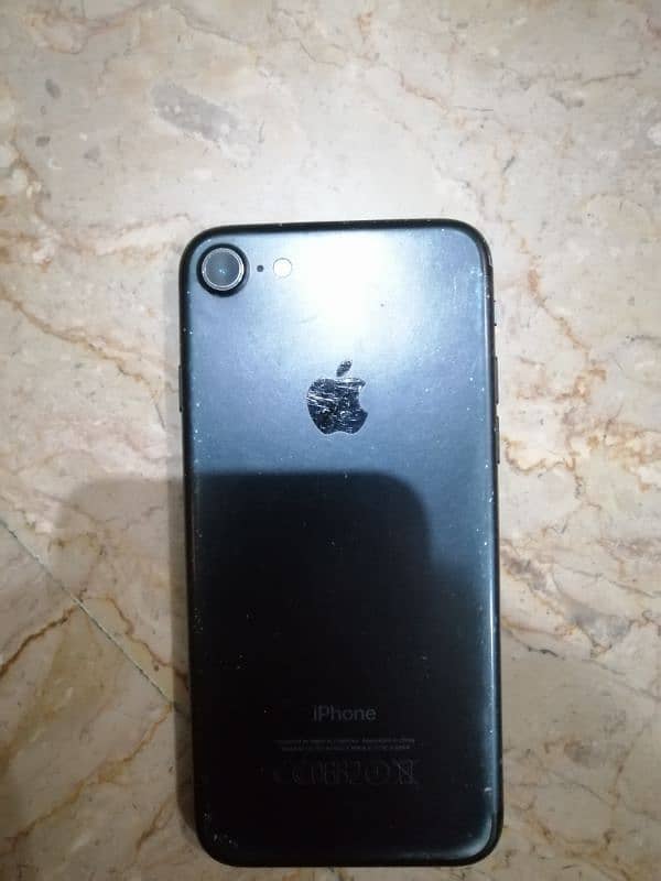 iPhone 7 official pta urgent sale 1