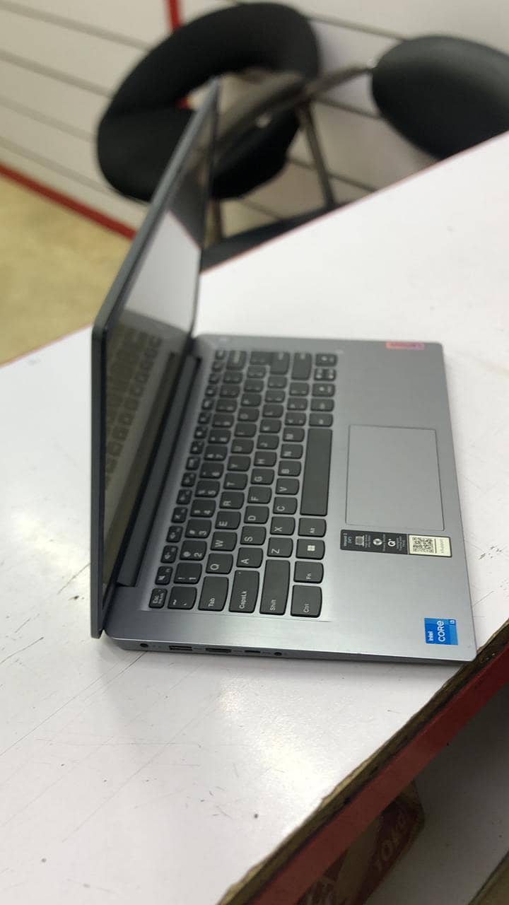 Lenovo Ideapad 3 /  LENOVO Ideapad 3 5