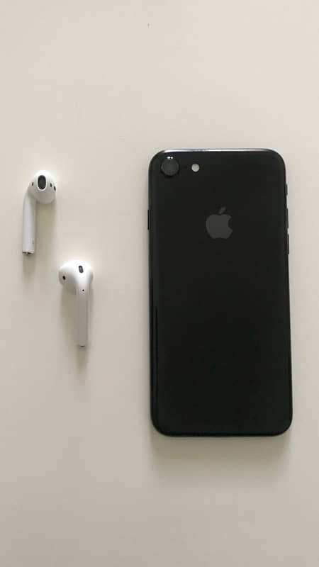 IPHONE 8 ALL OK 10/10 OFFICIAL PTA APPROVED (MDM) 0