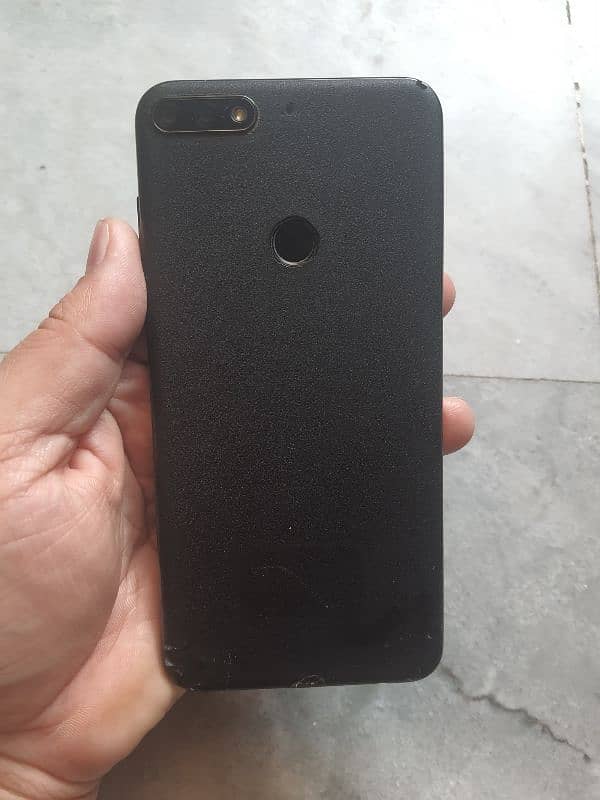 Huawei Y7 Prime 2018 in good condition without any fault. 6