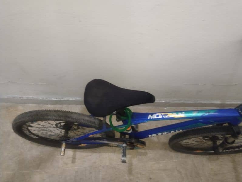 back seat or original mudguard bhi Sath mile ge 0