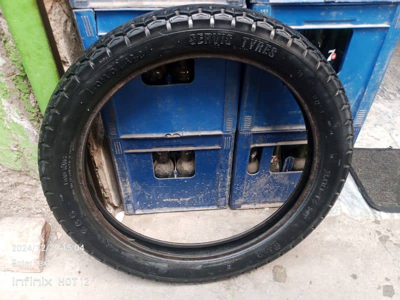 RS 2000 125 tyre for sell 9