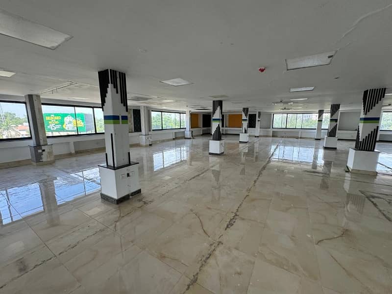 2 Kanal Floor For Rent Opposite Expo Center Johar Town 4