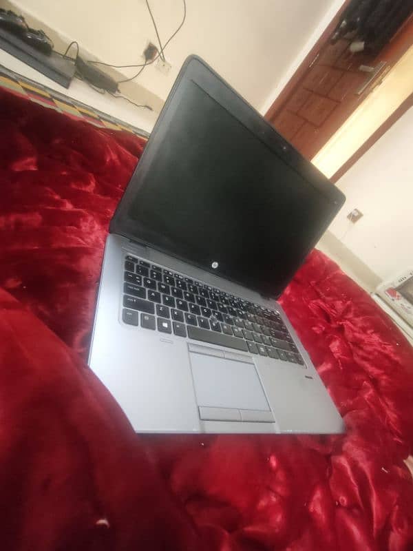 Hp EliteBook 840G2 i5-5th Gen 3