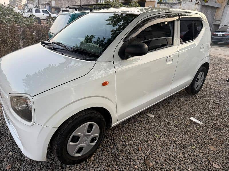 Suzuki Alto 2015 3