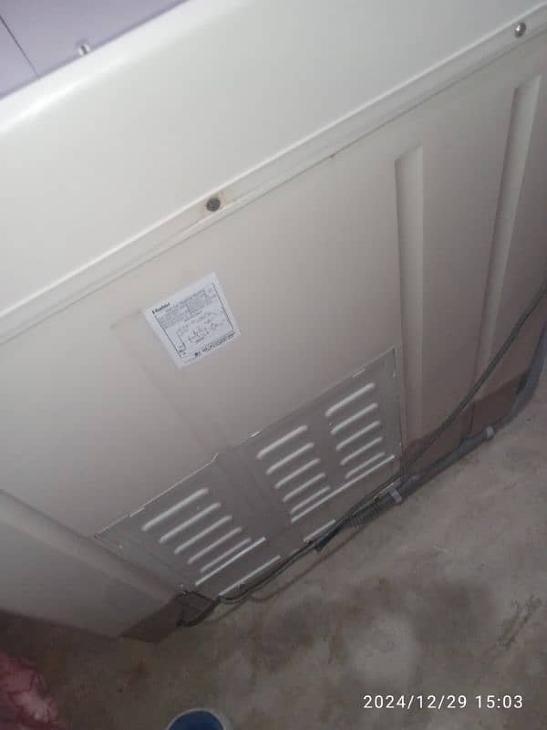 Haier washing machine twin tub model number HWM80-000S 9