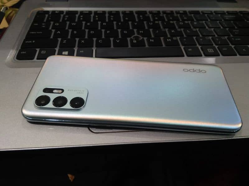 Oppo Reno 6 for Sale 8/128 Lush Condition 0