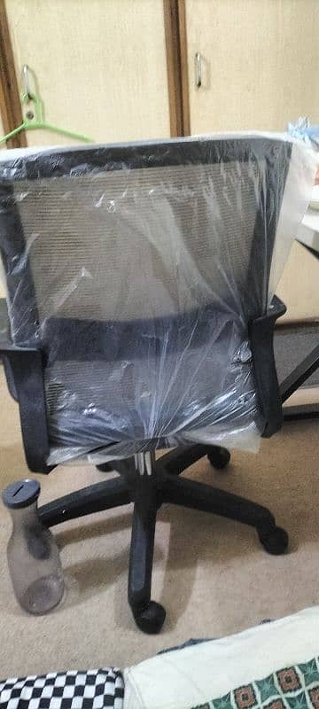 5 month warranty remaining of Two Chairs Two Workstations 5