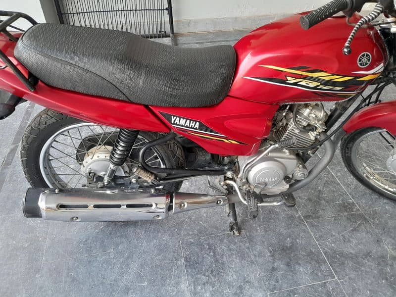 YB 125Z fo sale. lush condition 2023 model. 2