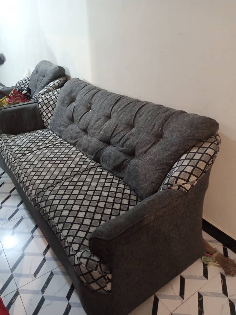 5 Seater Sofa Set 1