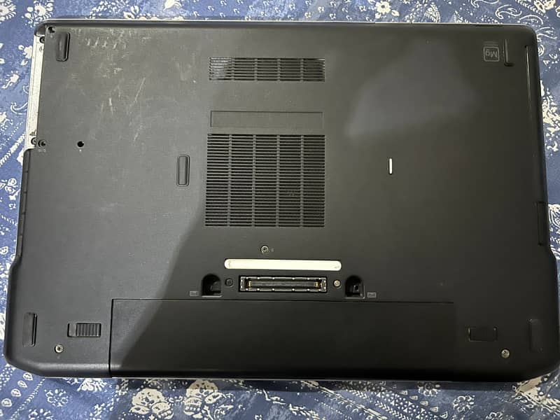 DELL CORE I5 3GENERATION 1