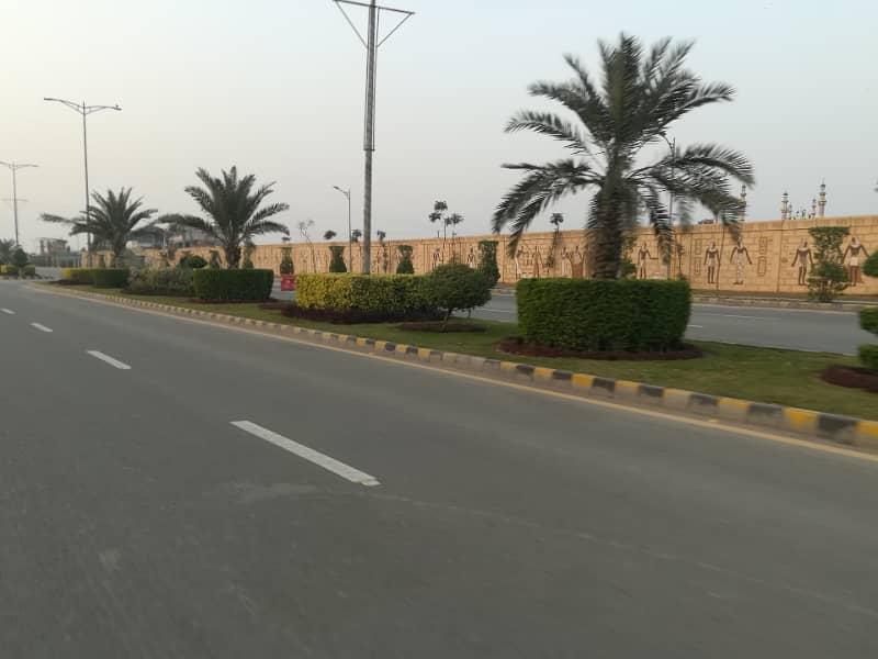 25x55 Dimension | 6.11 Marla Plot | DOUBLE LOCATION CORNER MAIN ROAD | BUILDER LOCATION PLOT FOR SALE IN BAHRIA HOME 4