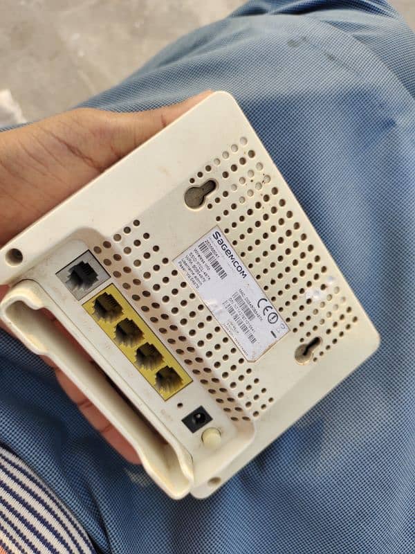 PTCL BROADBAND DEVICE 1