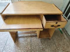 computer table