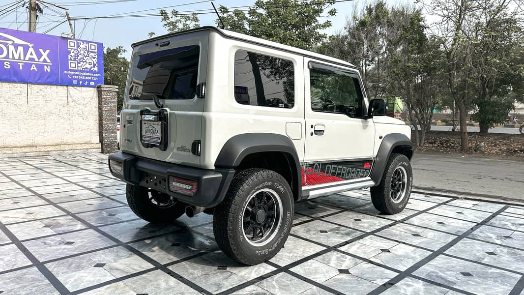 Suzuki Jimny Sierra - 2019 6