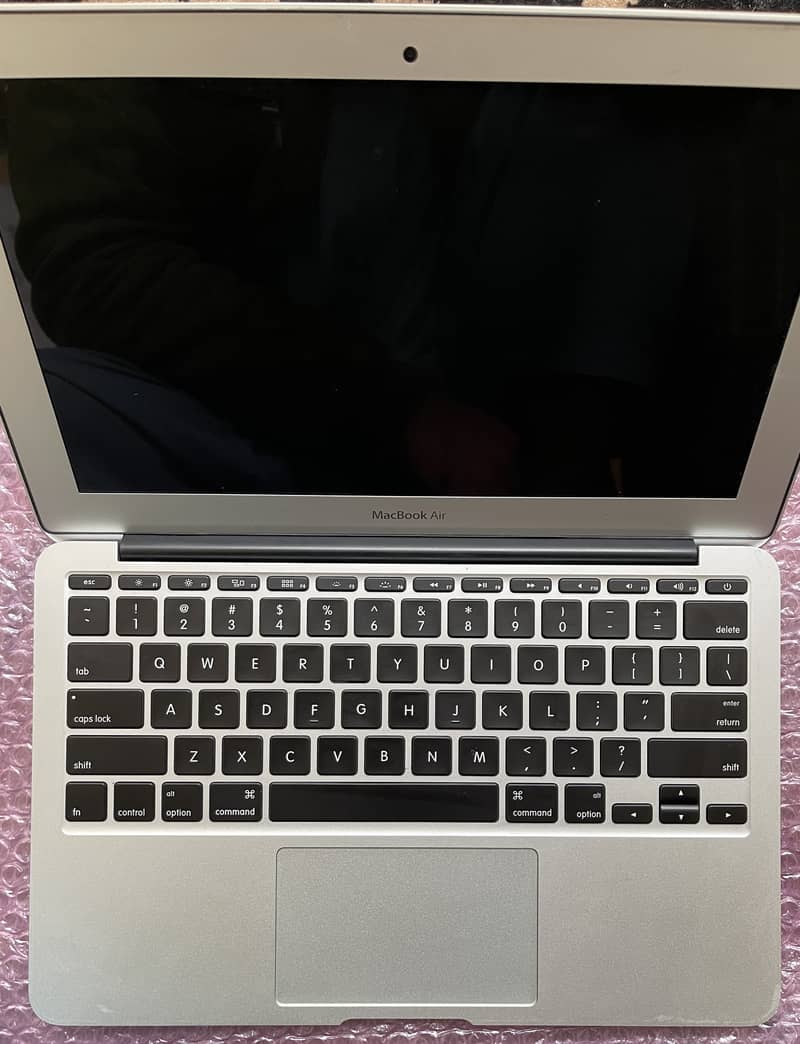 Apple MacBook Air 2015 | 128GB SSD Core i5 5th Gen 3