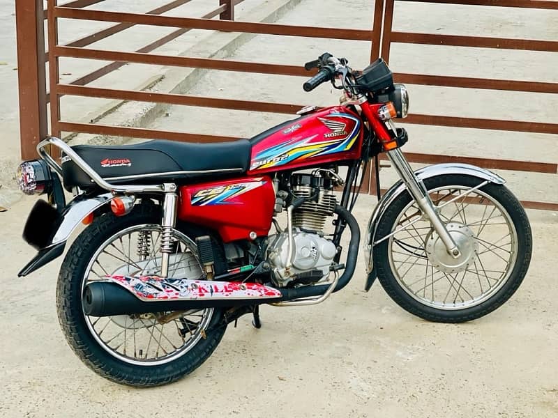 Honda CG 125 (2018 Model) Lush Condition 8